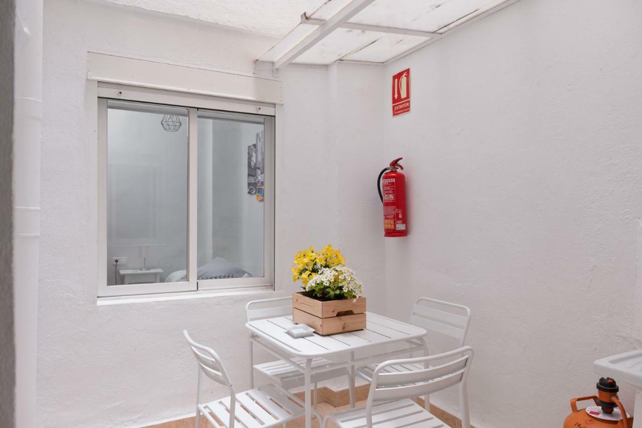La Casa De Los Espejos Alicante Eksteriør billede