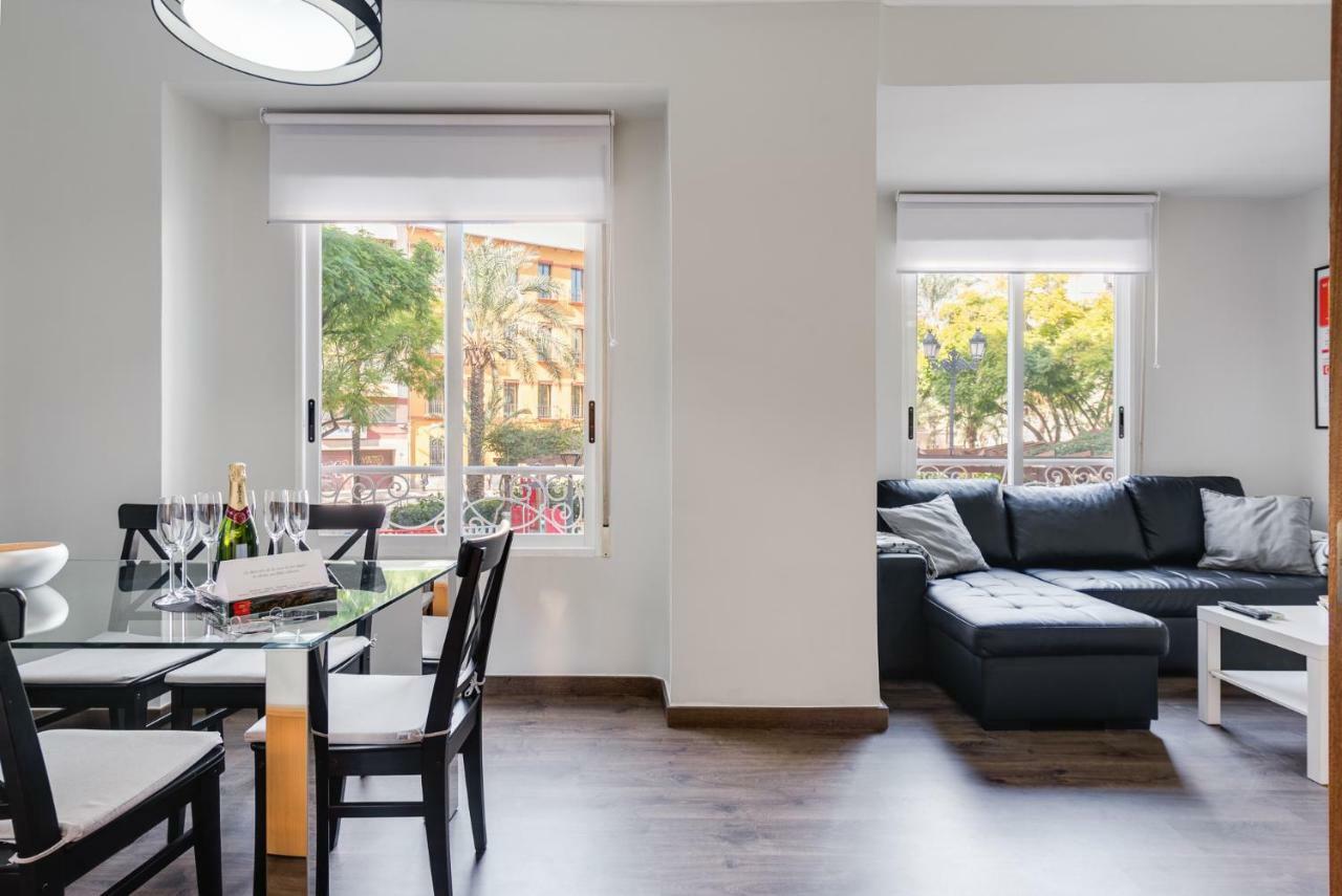 La Casa De Los Espejos Alicante Eksteriør billede